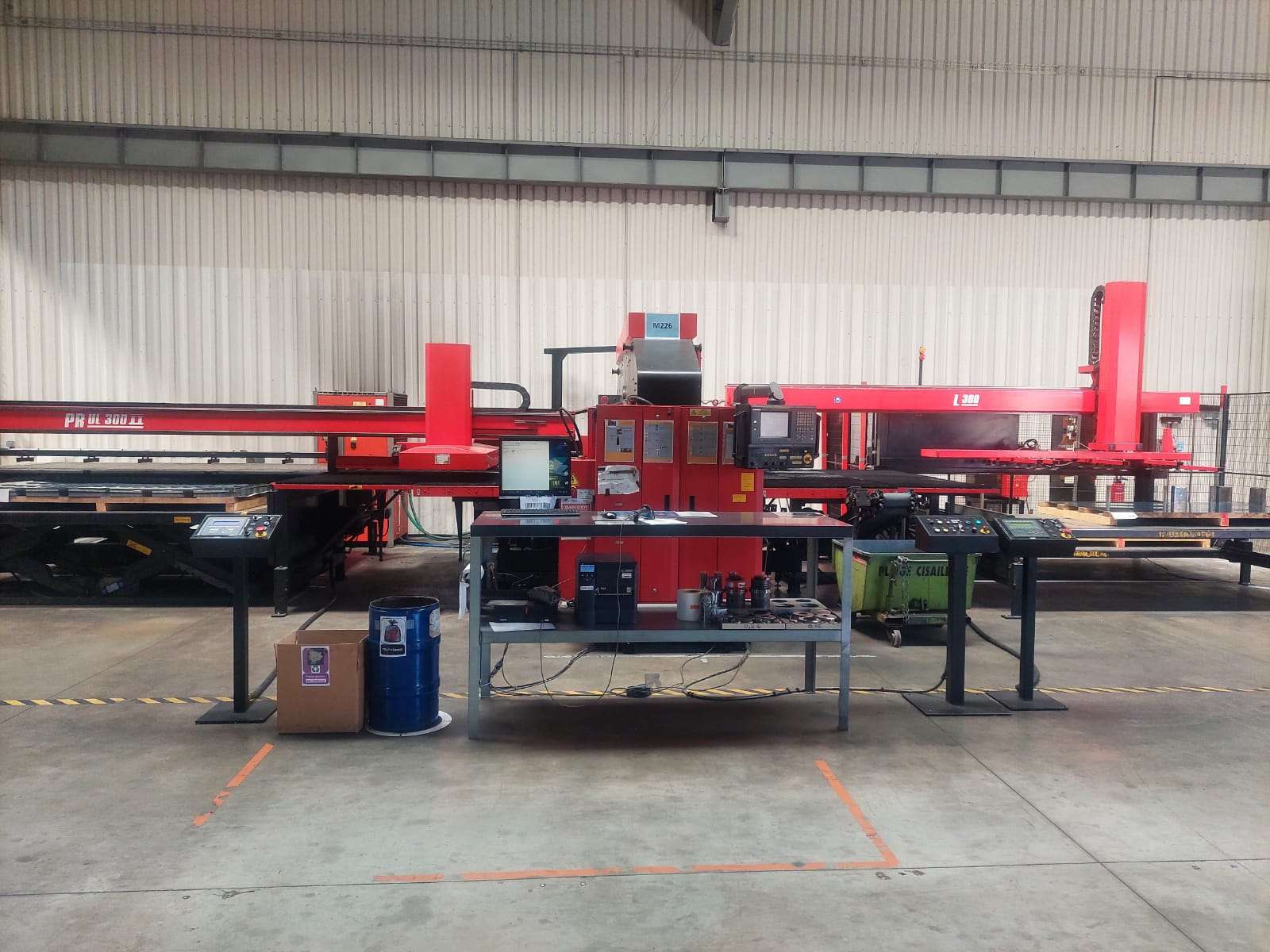 Turret Punch Press AMADA Vipros 368 King photo on Industry-Pilot