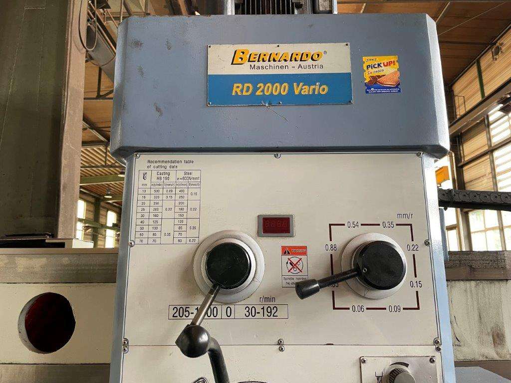 Radialbohrmaschine BERNARDO RD 2000 Vario Bilder auf Industry-Pilot
